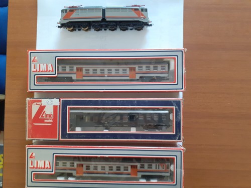 Lima treno navetta - con, vetture